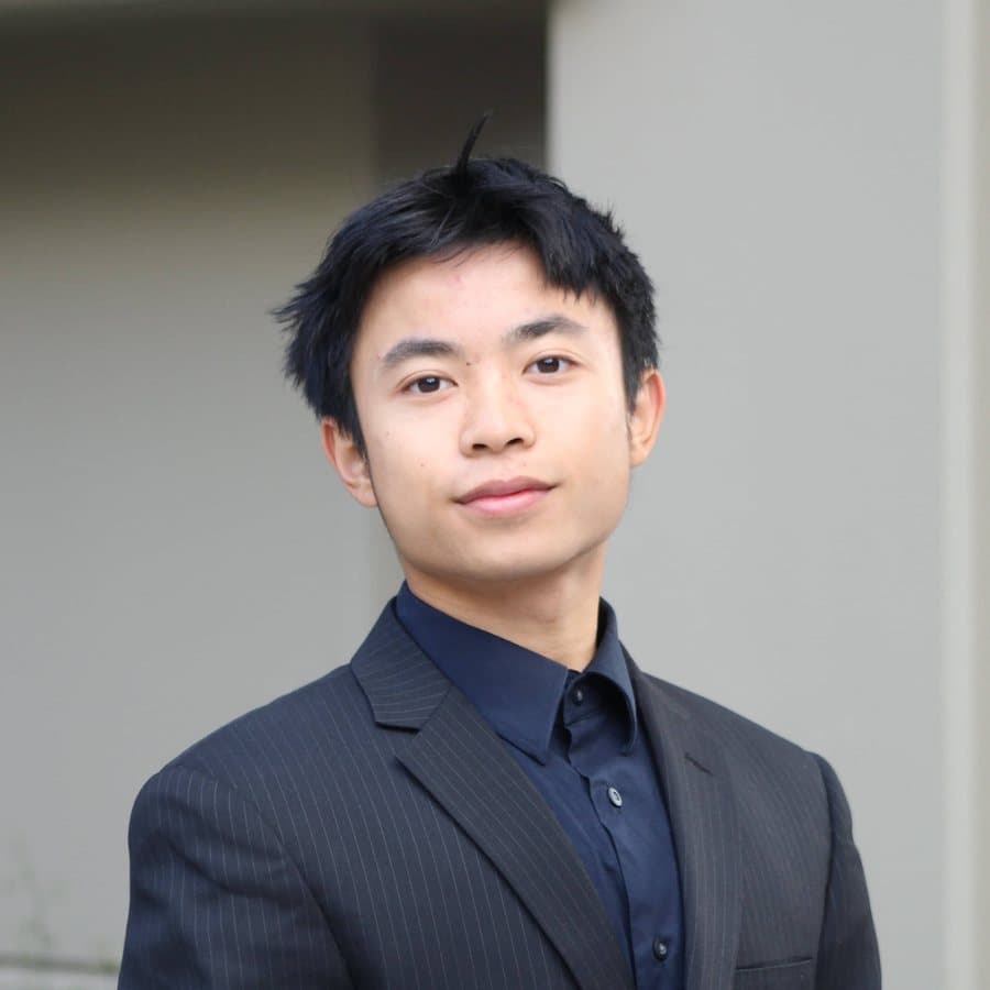 Headshot of Ethan Truong